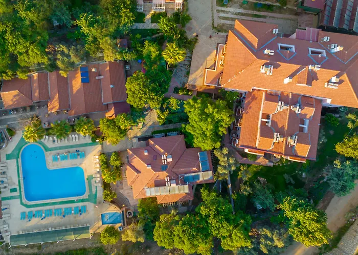 Club Pink Palace Hotel Ölüdeniz