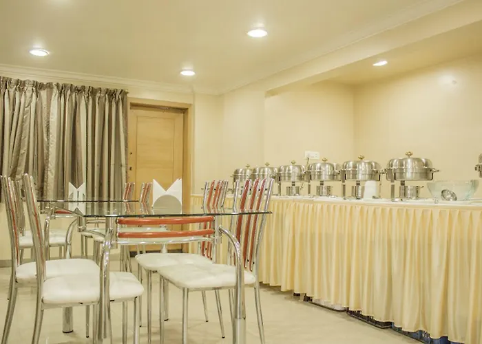 Hotel Orchard Pune