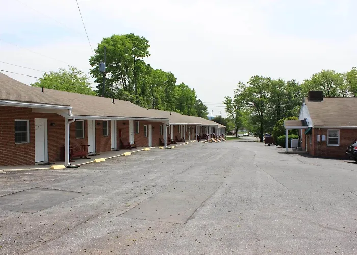 Penn Amish Motel Denver