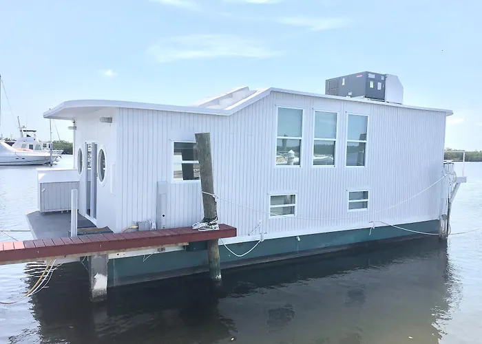 Mangrove Marina And Resort Aqualodge Houseboats Tavernier