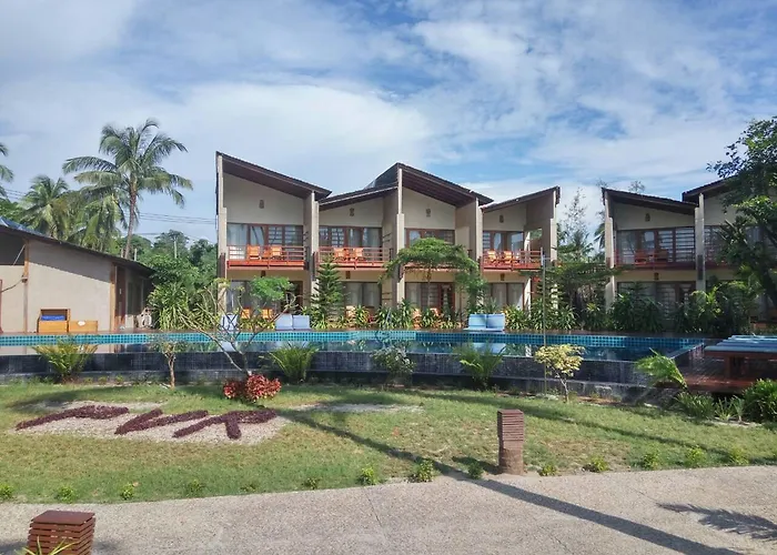 Pleasant View Resort Ngapali