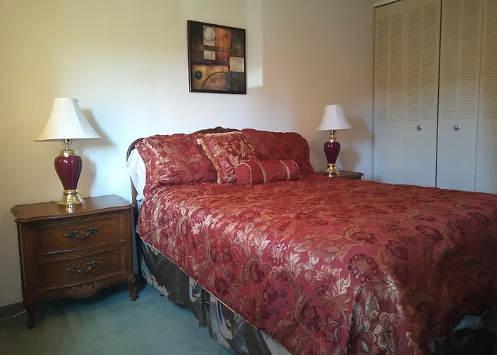 Rosedale Manor Aparthotel Duncan