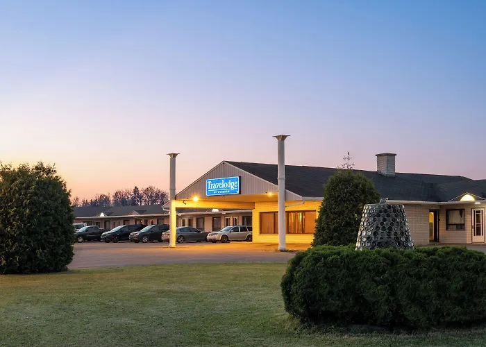 Travelodge By Wyndham Grand Falls