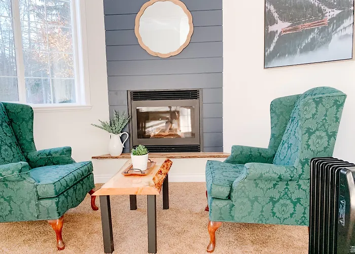 The Inn At The Ninth Hole Bed & Breakfast Salmon Arm