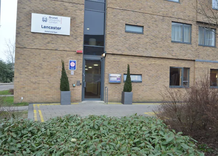 Lancaster Hotel Uxbridge