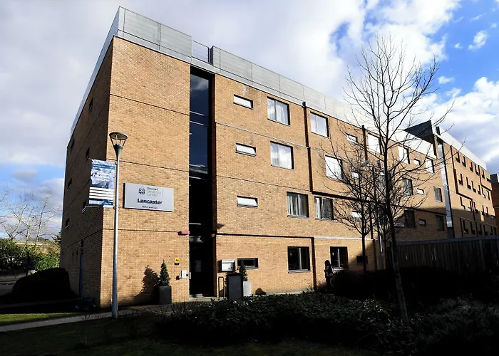 Lancaster Hotel Uxbridge