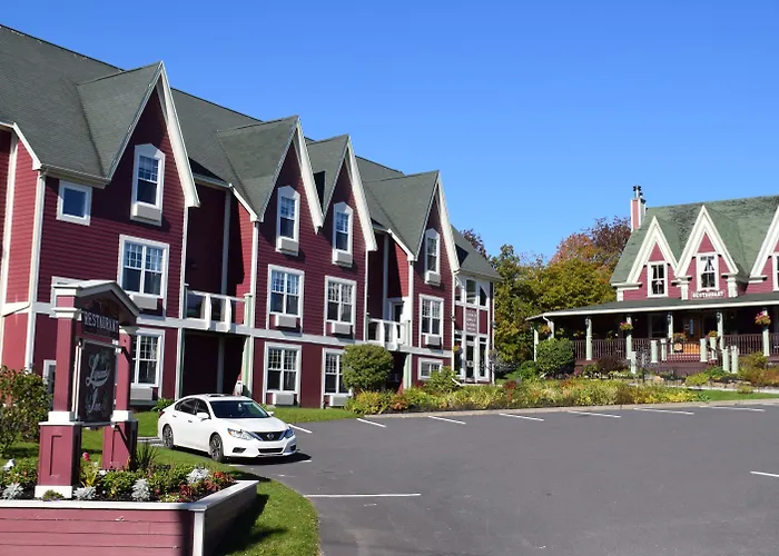 Lynwood Inn Baddeck