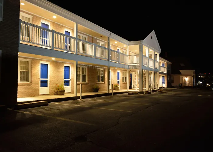 Cape Cod Harbor House Inn Hyannis
