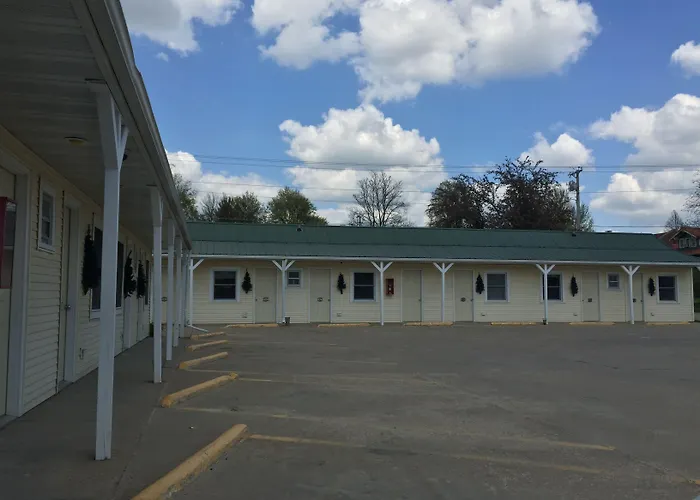 Evergreen Inn Osceola