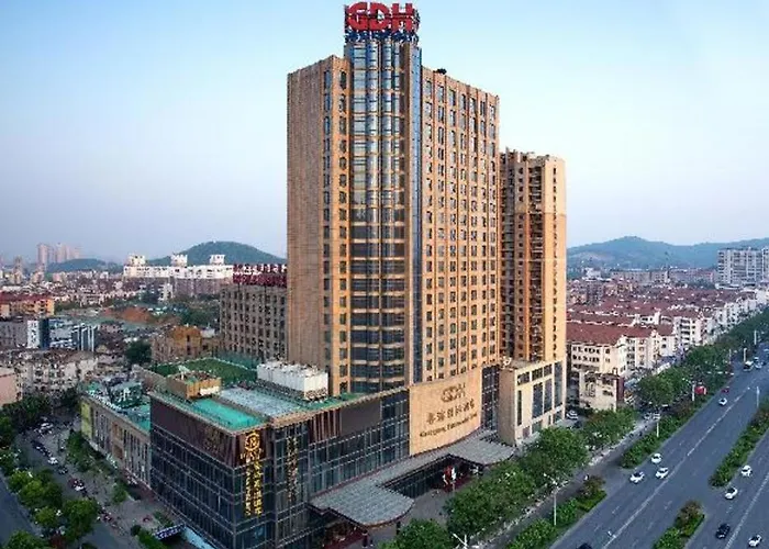 Bairun Zhenjiang International Hotel