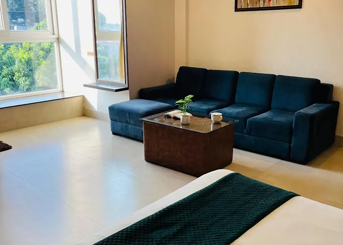 Hotel Maira Dehradun