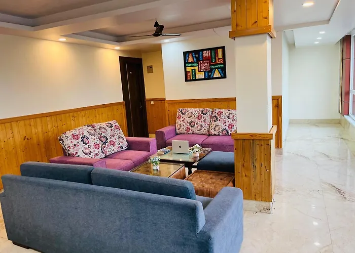 Hotel Maira Dehradun