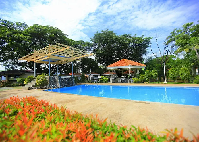 Subic Bay Peninsular Hotel Olongapo