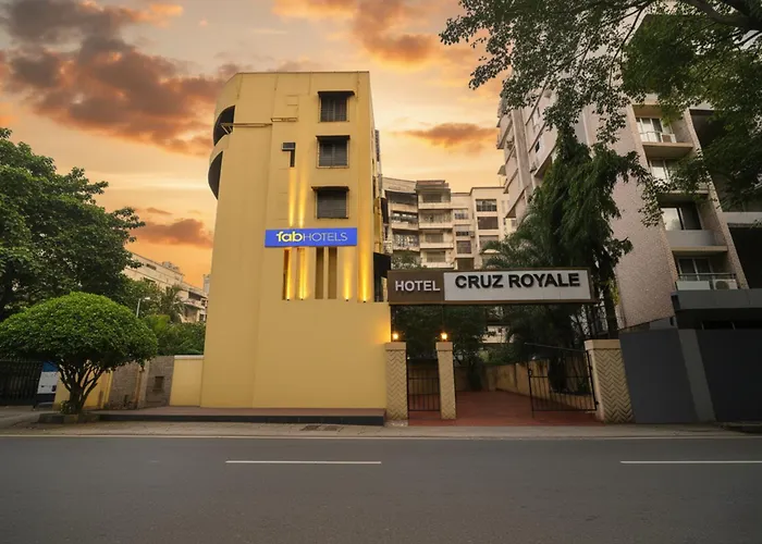 Fabhotel Cruz Royale - Nr- Bandra West Mumbai