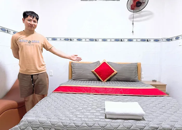 Phương Anh 2 - Hotel Bình Tân- Only accept Vietnamese customers TP. Hồ Chí Minh