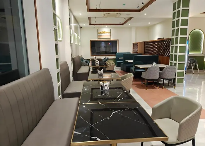 Leaf Hotel Tiruvannamalai