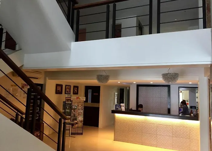 Manhattan Suites Inn Dumaguete City