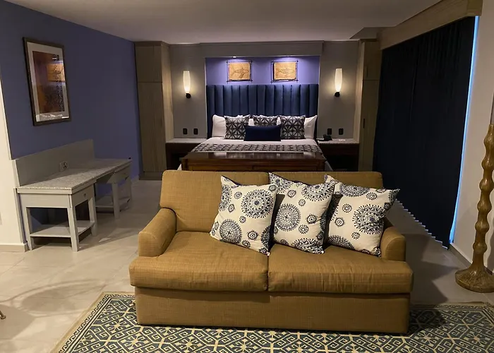 Hotel Hblue Malecon La Paz