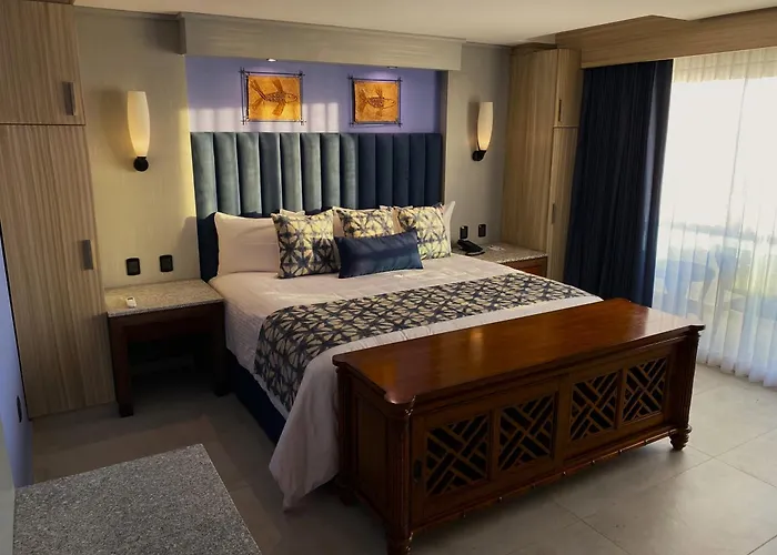 Hotel Hblue Malecon La Paz