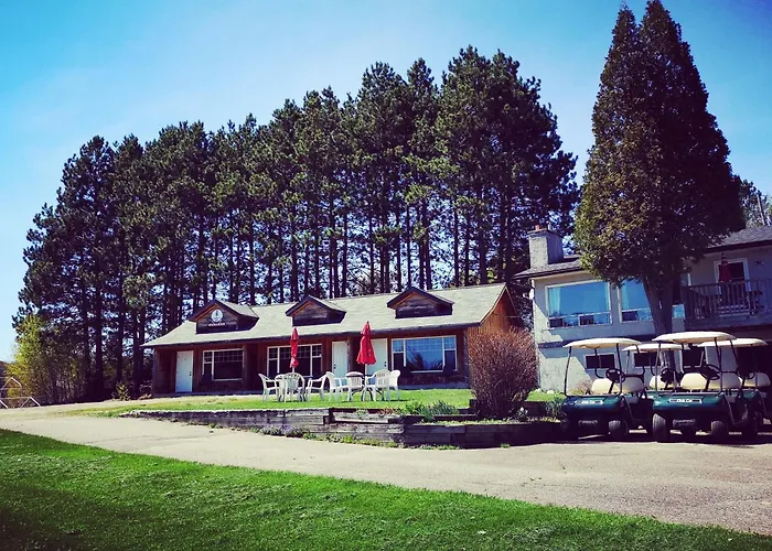 Barry'S Bay Golf Resort Barrys Bay