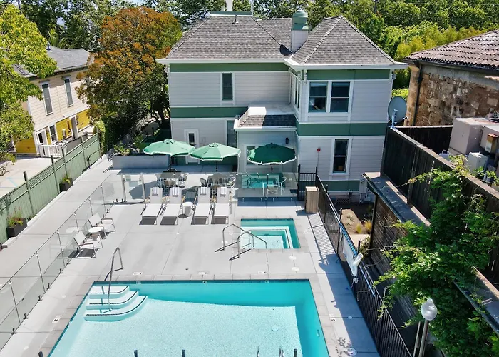 Hennessey Estate Bed & Breakfast Napa