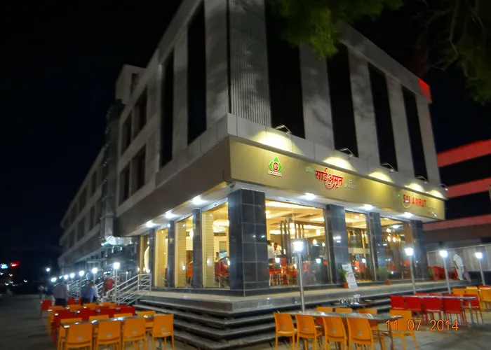 The Temple View Hotel Shirdi