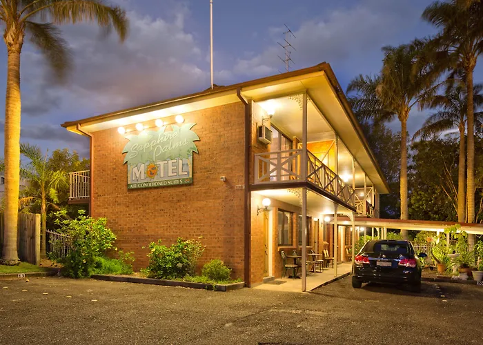 Sapphire Palms Motel Entrance