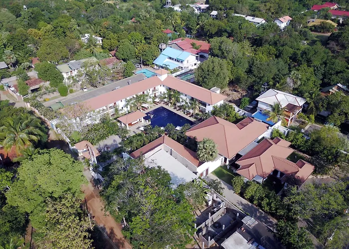 Hotel Tamarind Tree Tissamaharama