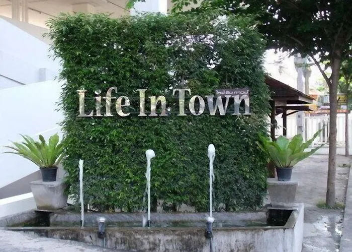 Life In Town Chiangmai Hotel เชียงใหม่