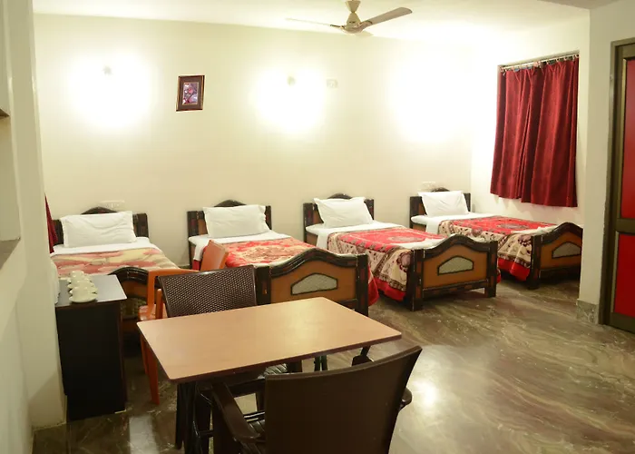 Alok House Hotel Bodh Gaya
