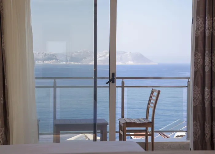 Narr Twin Bed & Breakfast Kaş