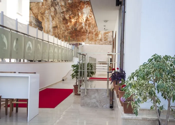 Narr Twin Bed & Breakfast Kaş