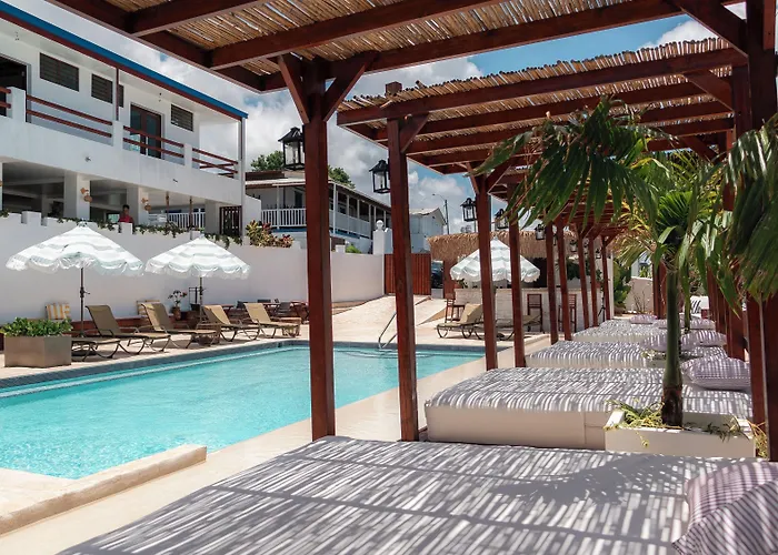 Parguera Plaza Hotel - Adults Only La Parguera