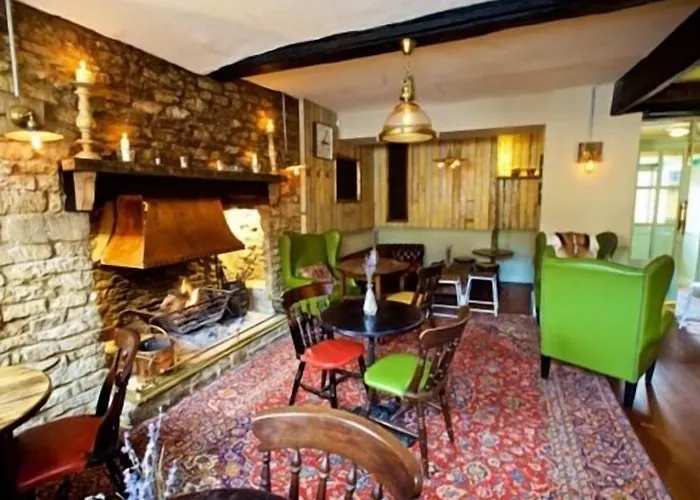The Woodstock Arms Hotel