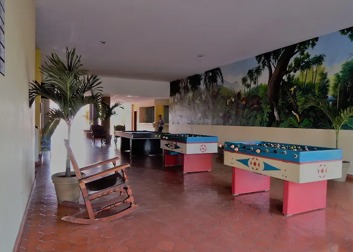 Hotel Las Jacarandas Mazatlan