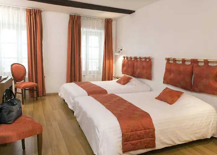Le Saint Michel Hotel Sedan