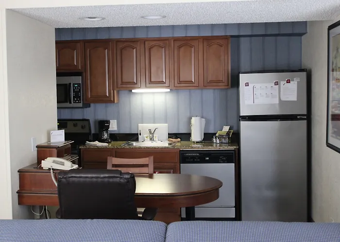 Doral Inn & Suites Miami Airport West