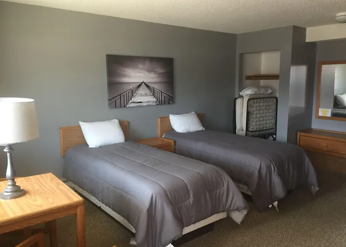 Red Door Resort & Motel Aitkin