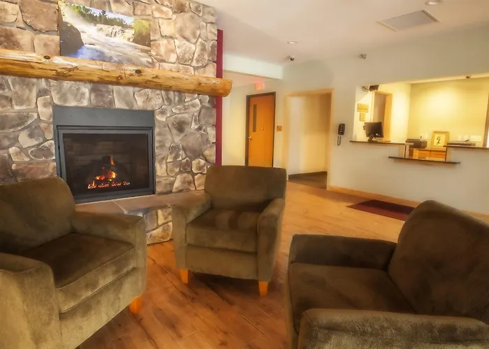 Junction Inn Suites & Conference Center Babbitt