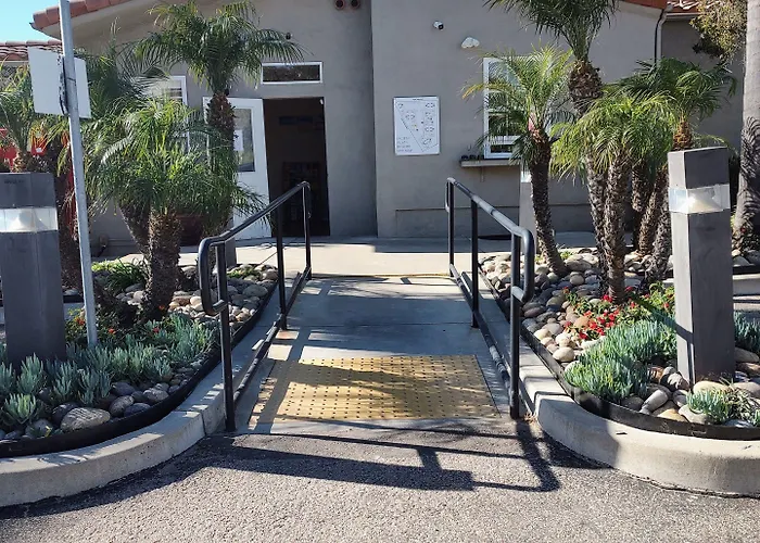 Pacific Plaza Resort Oceano