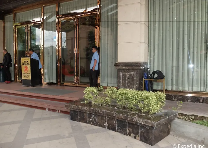 Central Park Tower Resort Angeles