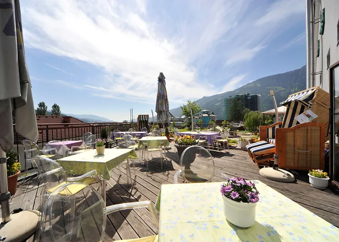 Erlebnis Post - Stadthotel mit EigenART Spittal an der Drau
