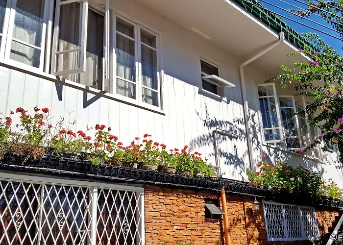 Mountain Lodge And Restaurant Baguio City