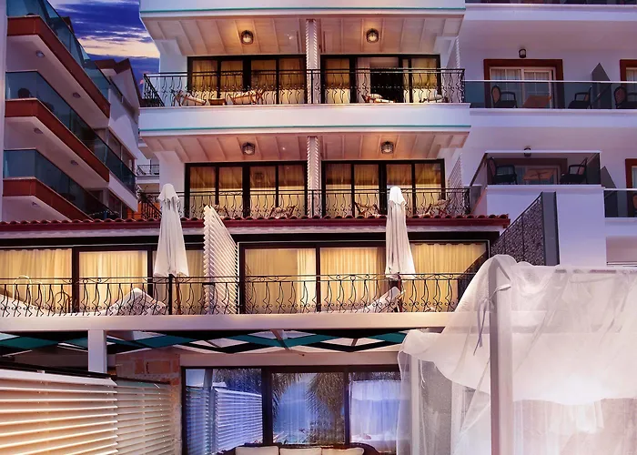 Nur Beach Hotel Kaş