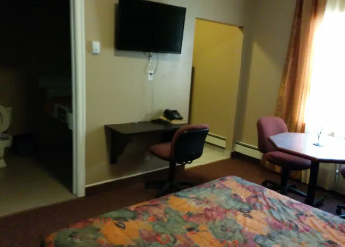 Bonnyville Hotel