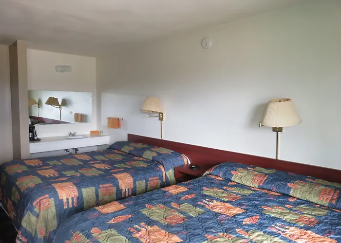 Shamrock Motel Valleyview