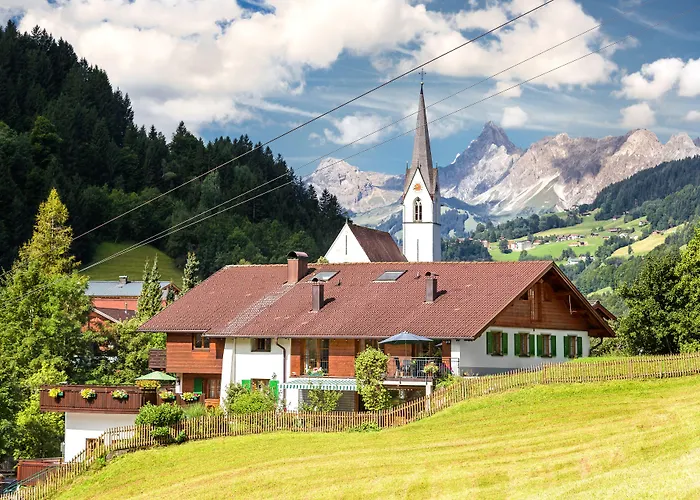 Hotel-Pension Faneskla Silbertal