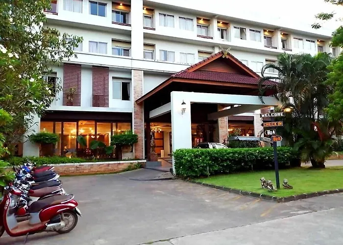 Nana Buri Hotel Chumphon