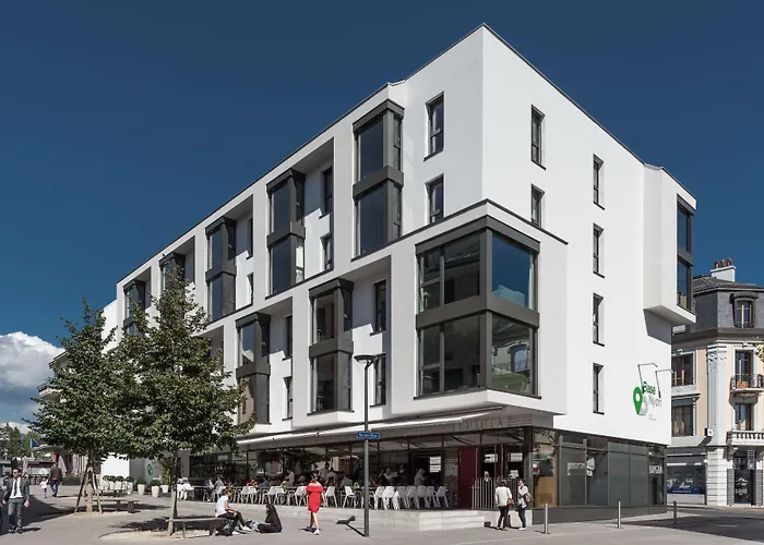 Hotel Base Nyon