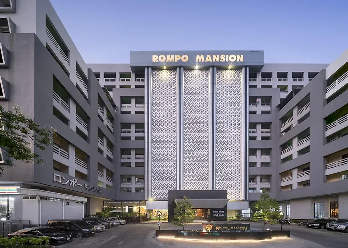 At 115 Hotel By Rompo กรุงเทพมหานคร